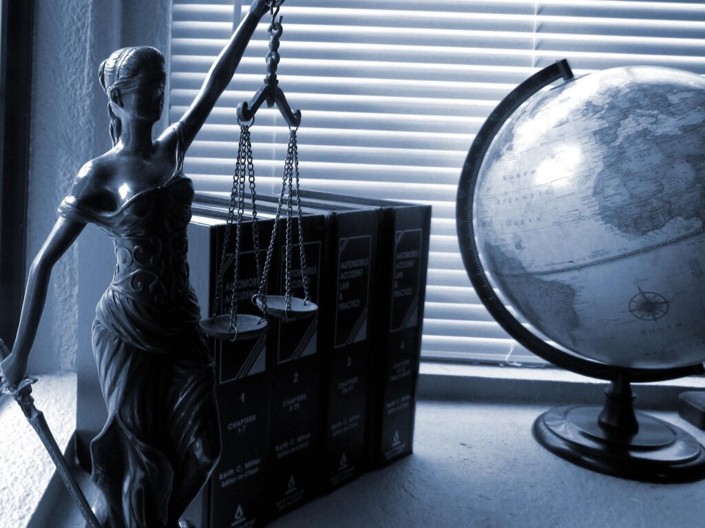 離婚弁護士に依頼するタイミングはいつがベスト？