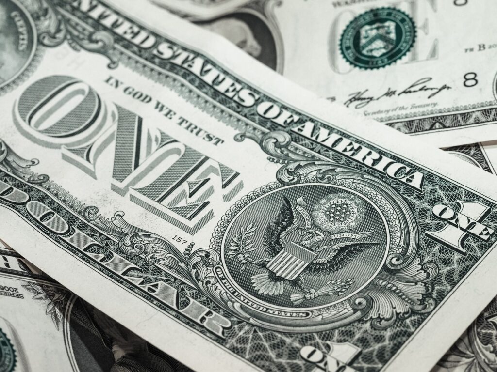 離婚後悔しないために必要なお金とは？