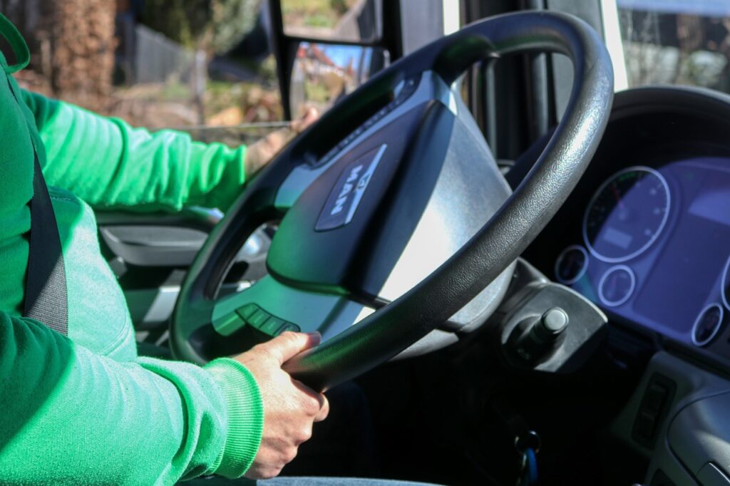 離婚後の運転免許証の住所変更手続きはどうすればよいですか？